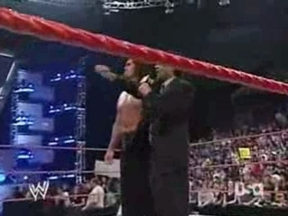 wwe raw john cena donne un match revanche au great khali