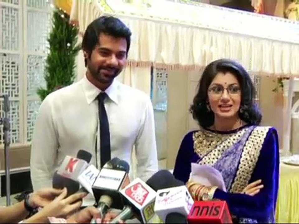 paragya and abhi leaked the video very very oopsss