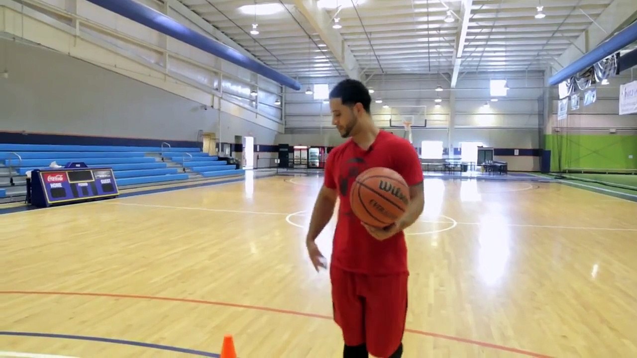 How To- Sweep Basketball Move! (Part 1)