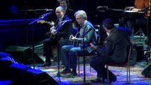 Eric Clapton & Friends - Lay Down Sally - 4/12/13 - Crossroads MSG