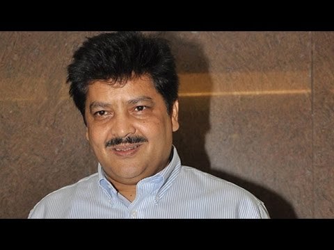 Udit Narayan @ Komal Kundalini’s ‘Healing Studio Kundalini Holistic Healing Centre’