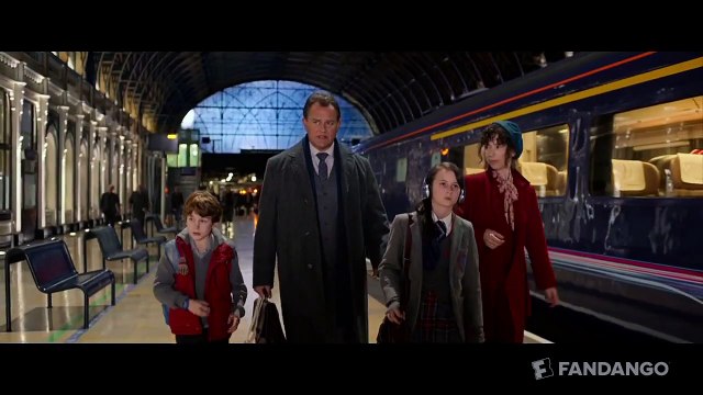Paddington Interview HD | Celebrity Interviews | FandangoMovies