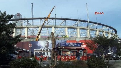 VODAFONE ARENA'DA ÖLÜM!