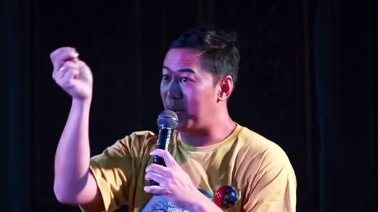 Pandji Pragiwaksono - Stand Up Comedy Indonesia (29 Oktober 2015)- Upload By www.toba.tv