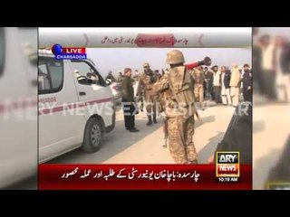 Pakistan, luftë në universitet - Top Channel Albania - News - Lajme