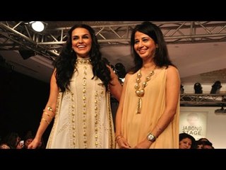 Lakme Fashion Week 2015 | Neha Dhupia On Ramp | Sonu Dharnidharka Show