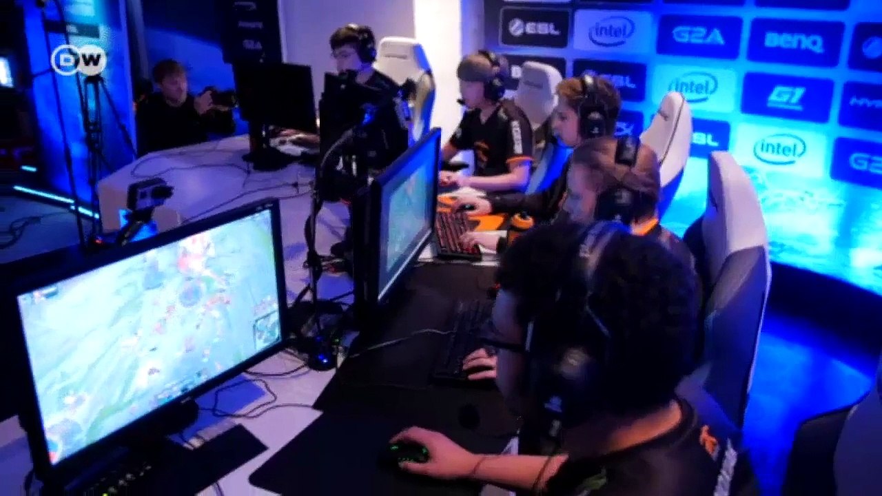 League of Legends: Newcomer 'Noxiak' im Team 'Fnatic' | DW Sport