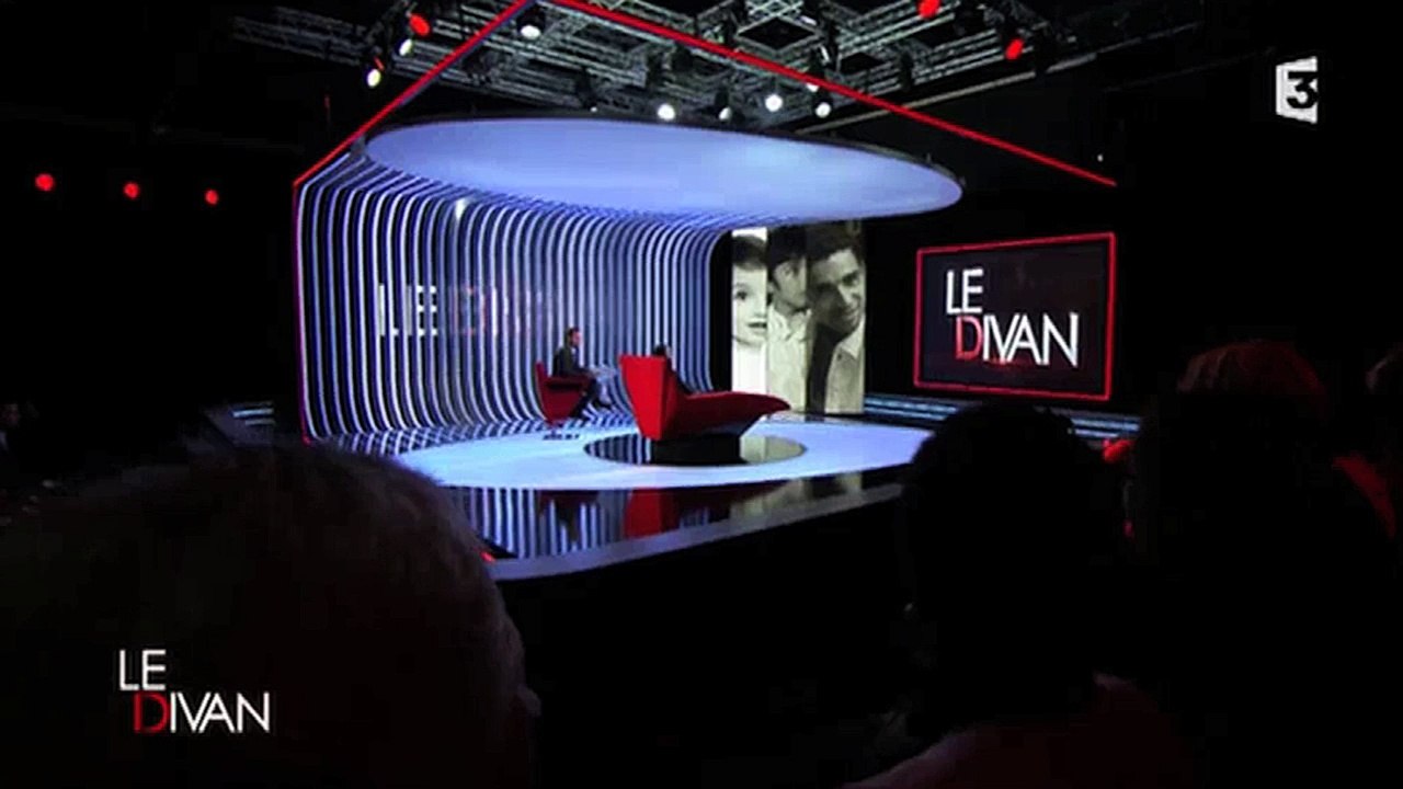 Marc-Olivier Fogiel recadre Jean-François Copé dans "Le divan"