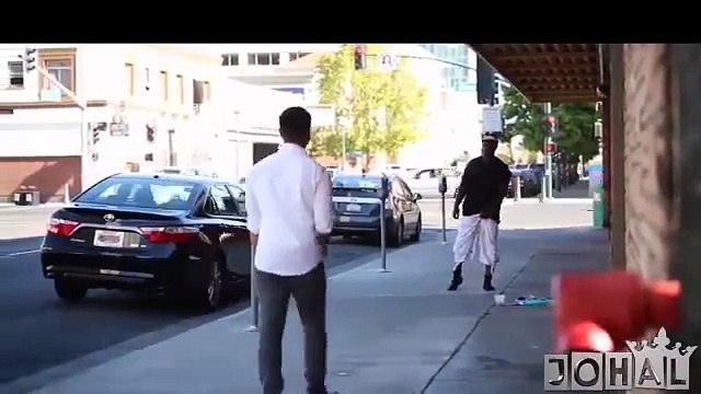 Evsiz bir adamın müthiş fedakarlığı - Sosyal Deney - Social Experiment