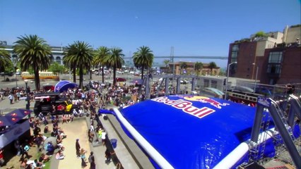 Highlining Meets Tricklining in San Francisco Red Bull Baylines