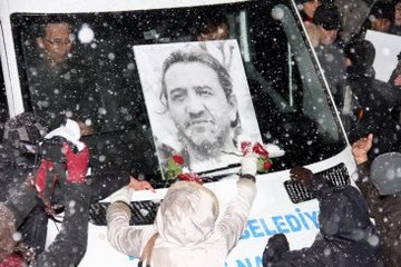 Emniyet, Köklü'yü Öldüren Bıçağı 'Parlak Cisim' Olarak Adlandırdı