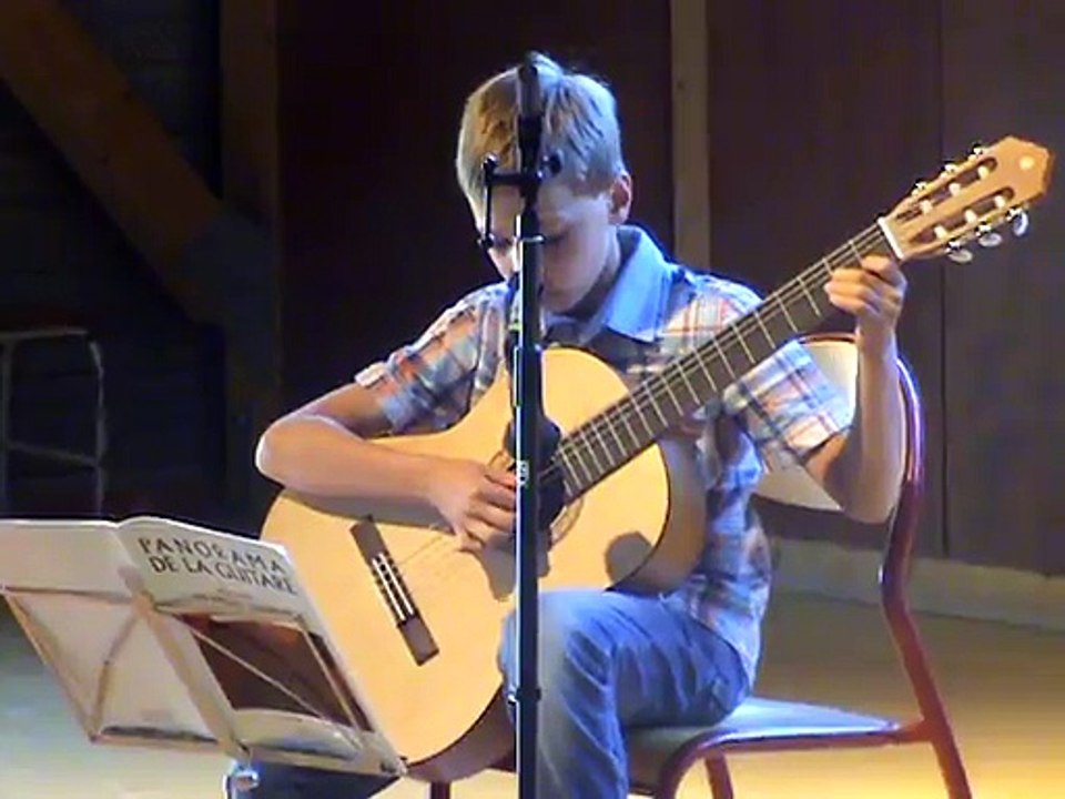 M2U01585 guitare, Aguado, audition du 11 juin 2014 Ateliers Musicaux de Scy Chazelles