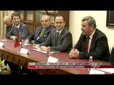 Bushati takon Daçiç dhe Gentiloni - News, Lajme - Vizion Plus