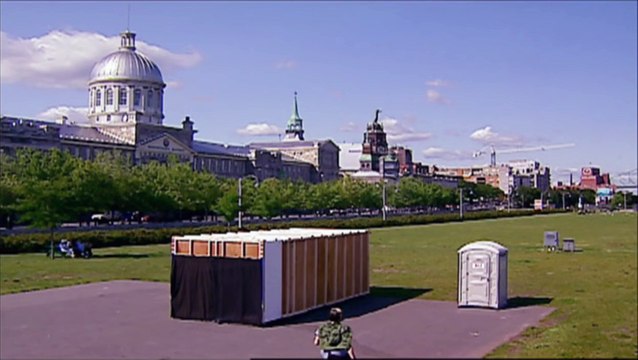 Public Toilet Turns Into Business Meeting- Throwback Thursday
