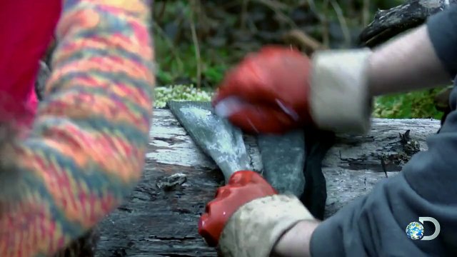 Laundry Day For The Brown Family | Alaskan Bush People
