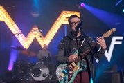 Weezer :  Do You Wanna Get High (Live 2016)