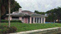 Derriban la mansión de Pablo Escobar en Miami