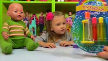 ✔ Кукла Беби Борн и Ярослава проводят опыты – смешивают цвета - Doll Baby Born with Yaroslava ✔