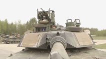 US M1 Abrams Tank Taking Selfies Before Shooting It's Powerful Cannon