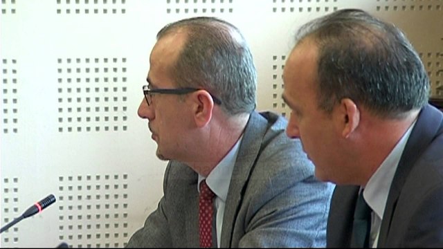 Opozita në Prishtinë bojkoton komisionin për arsim - Top Channel Albania - News - Lajme