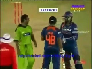 Shoaib Akhtar abusing to Harbhajan Singh in Punjaabi (Punjabi Gaalian) - Asia Cup 2010 .Rare cricket video