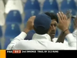 India stun Pakistan- WHAT. A. BALL. Watch the stump cartwheel.Rare cricket video