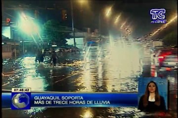 Torrencial aguacero en Guayaquil
