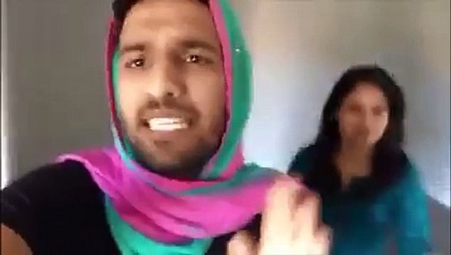 How Brown Girls Take Selfies - ZaidAliT