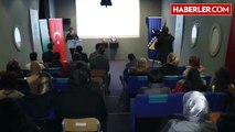 Görüntü Dökümü: -Türkçe Öğretmenlerine Seminer-Toplantı Salonundan Detaylar-Yunus Emre Enstitüsü...