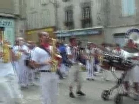 BANDA LEO CONDOM 07 ANIMATION RUE