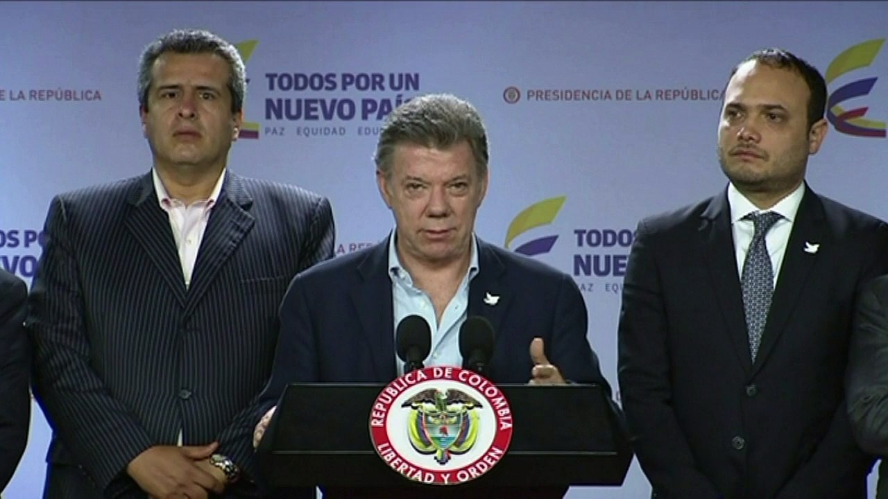 Santos descarta capacetes azuis