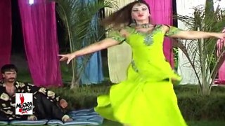 KAREY CHARDI JAWANI - PAKISTANI MUJRA DANCE