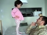 Komik Baba Kız Diyalogu - O Ojeler Çıkacak Hayır Baba Çıkmayacak