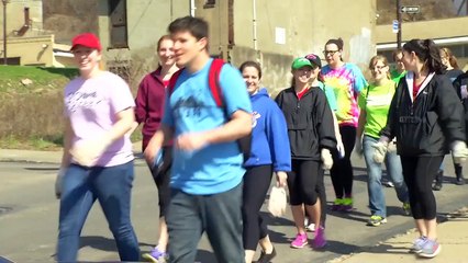 ▶ Spring Clean up 2014 - DuqTV - 3 min. 39