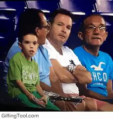 Quand on voit une fille Sexy =P