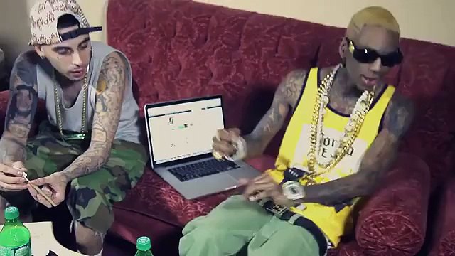 Soulja Boy Tell 'Em - Drop The Top