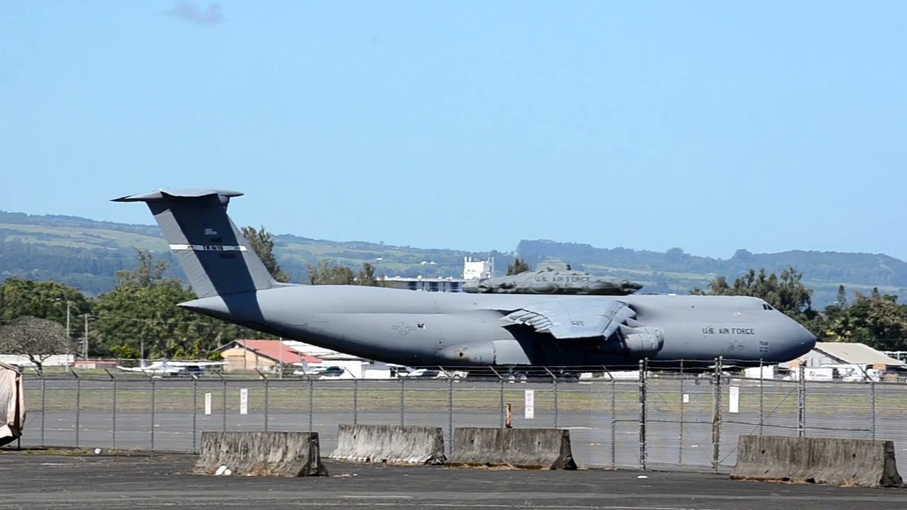 UFO Sightings Air force flying Saucer Enhanced Close Up Video Stills, NASA 2016