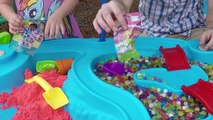 STEP 2 SAND WATER TABLE   SURPRISE TOYS ORBEEZ Kinetic Sand MLP SheriffCallie DocMcStuffins Pets To