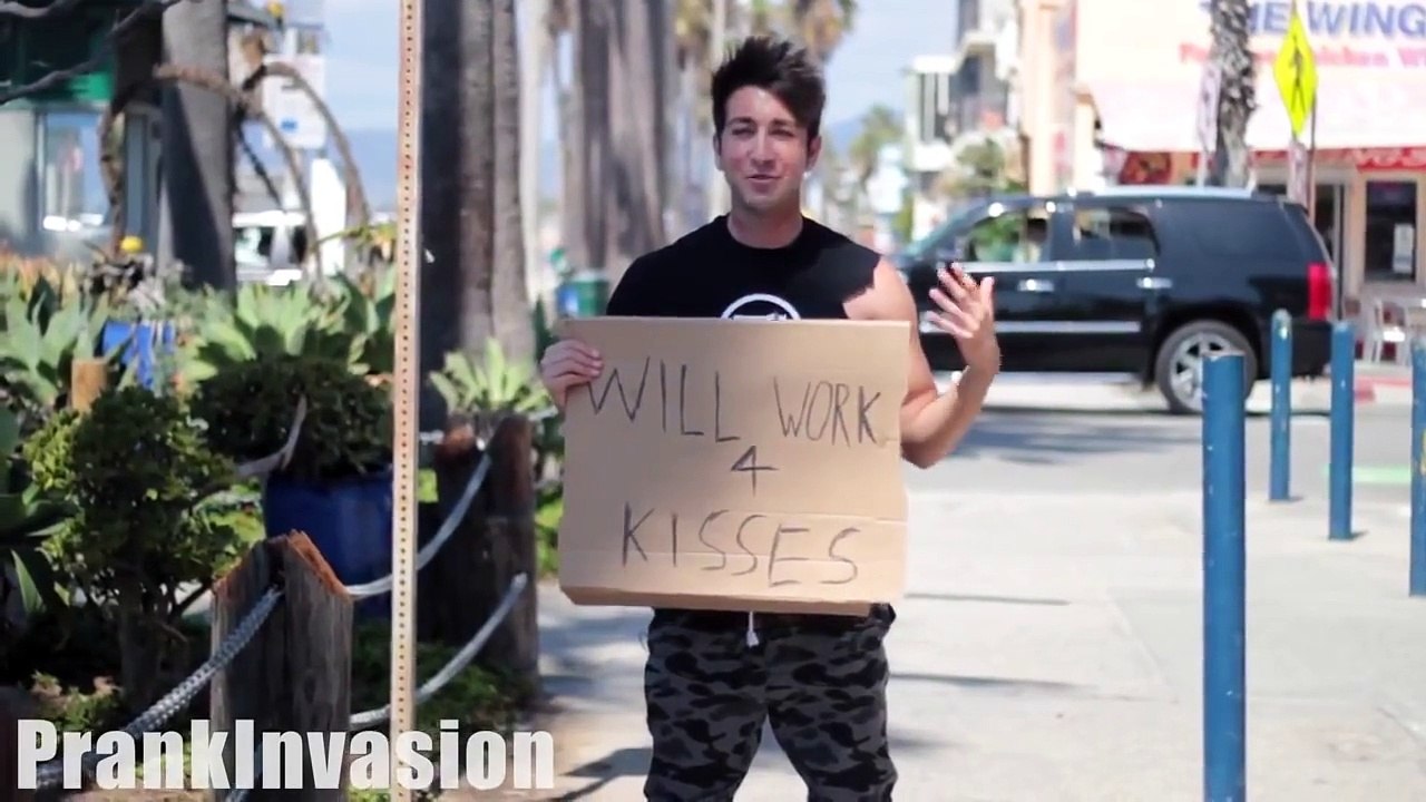 TOP 3 KISSING PRANKS (GONE WILD) KISSING PRANK COMPILATION 2015