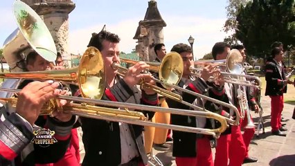 La Imponente Banda Retoños - La Vida y La Muerte