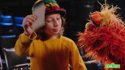 Sesame Street: Murray Goes to Magic School