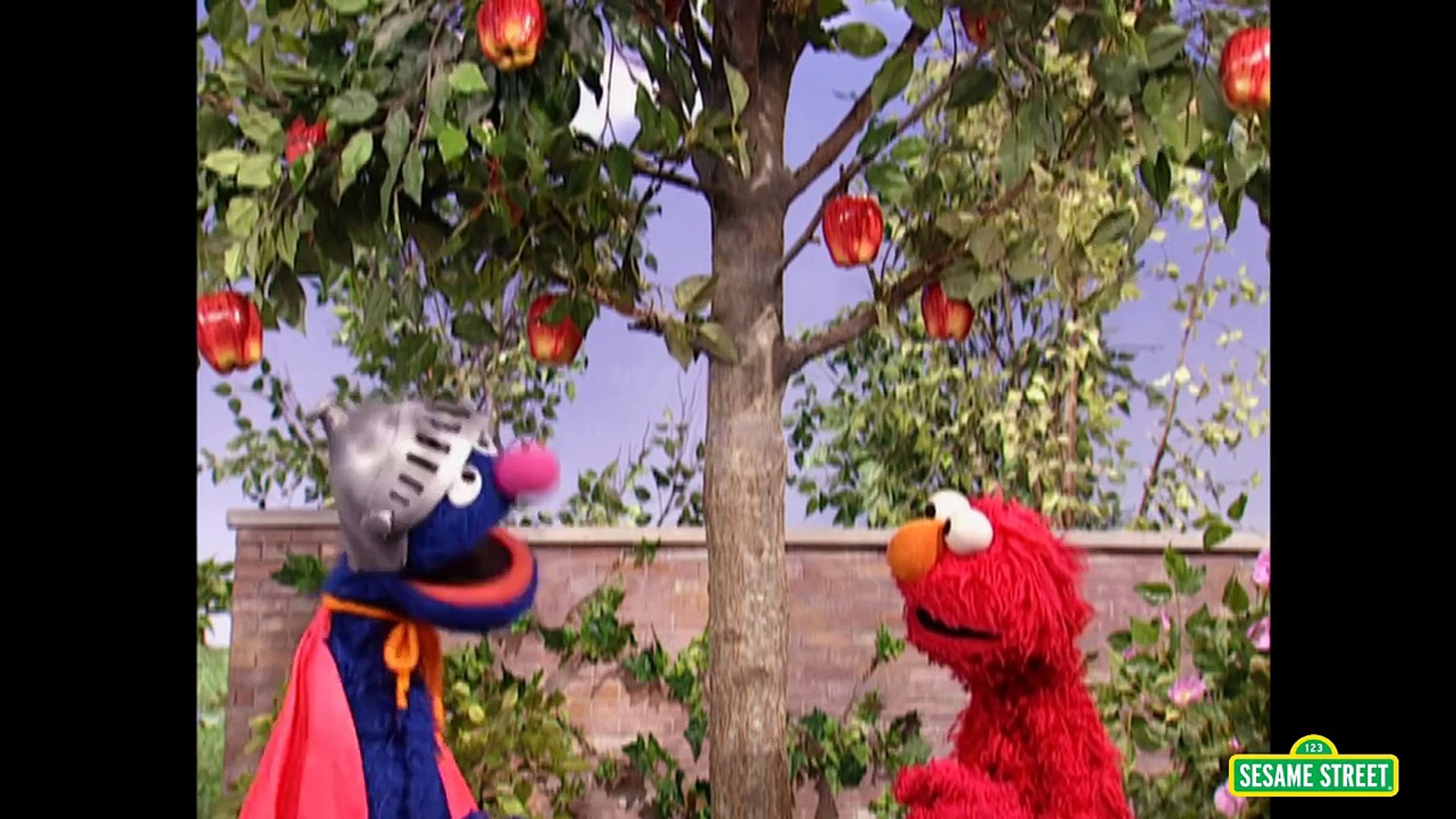 Sesame Street: Super Grover Saves Elmo\'s Apple - Dailymotion Video