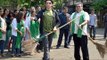 Hrithik Roshan Join's Narendra Modi's Clean India Campaign | Latest Bollywood News