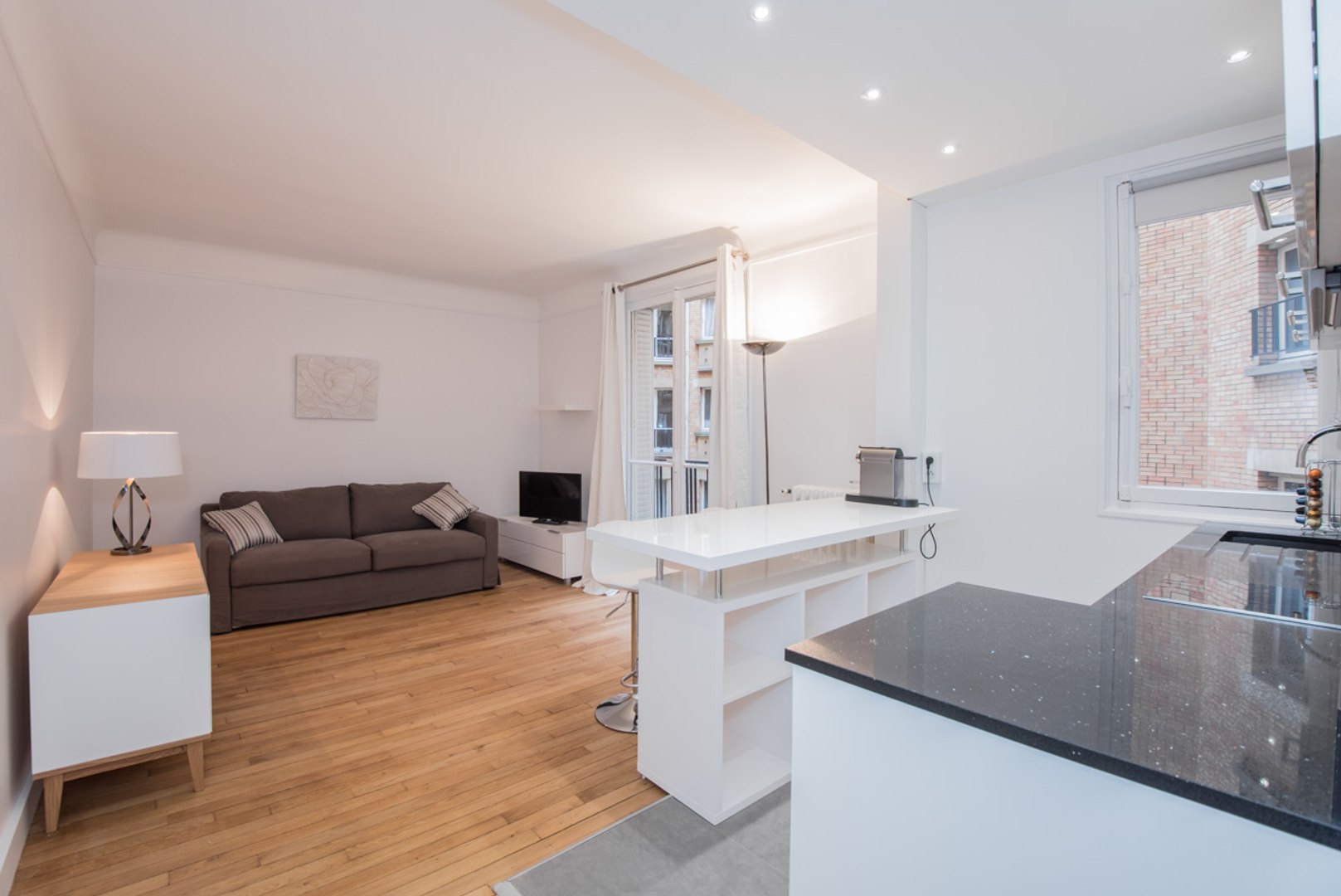 ⁣(Ref: 16072) Furnished studio for rent on rue de la Pompe (Paris 16th)