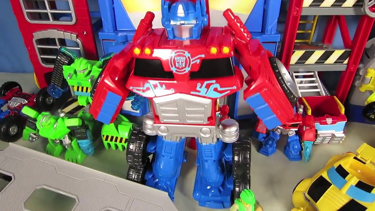 TRANSFORMERS RESCUE BOTS OPTIMUS PRIME TRAILER HAULS BUMBLEBEE CHASE HEATWAVE BOULDER