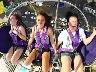 OMG!!! Girls Freak out on Slingshot