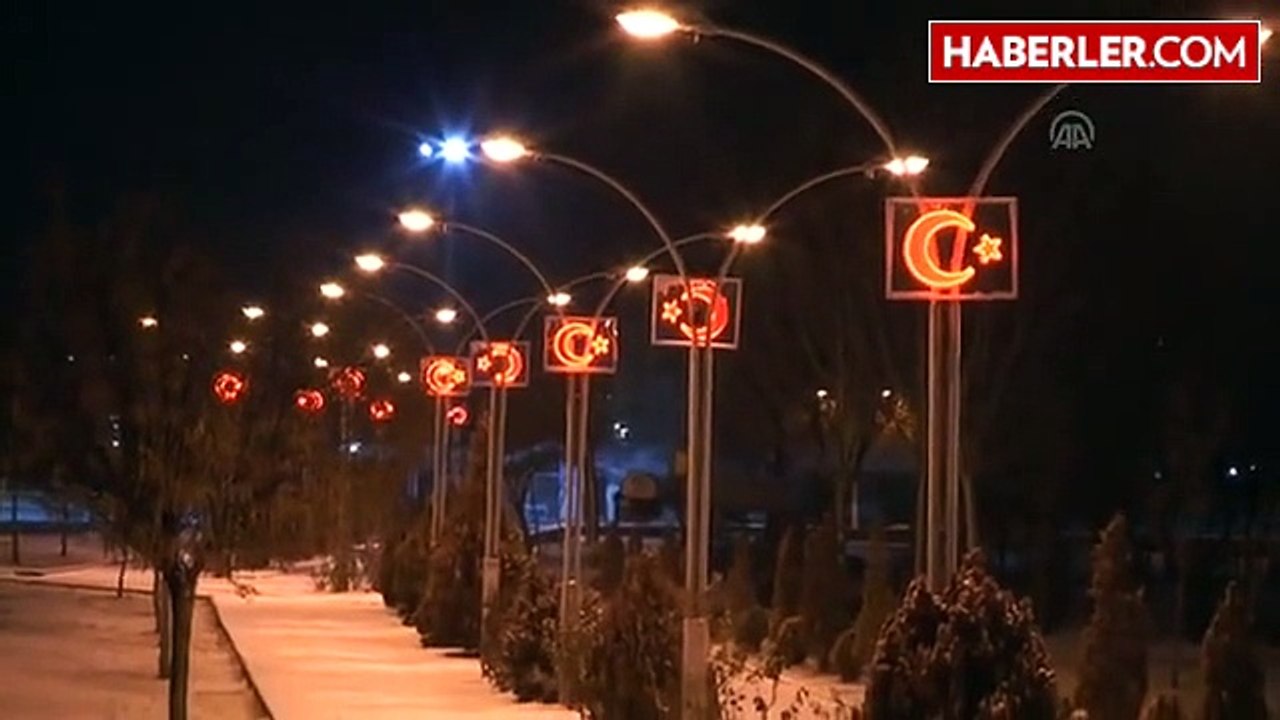 Ankara'da Kar Yağışı Devam Ediyor