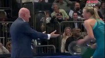 Man Request to Dance With Maria Sharapova On Tennis Court