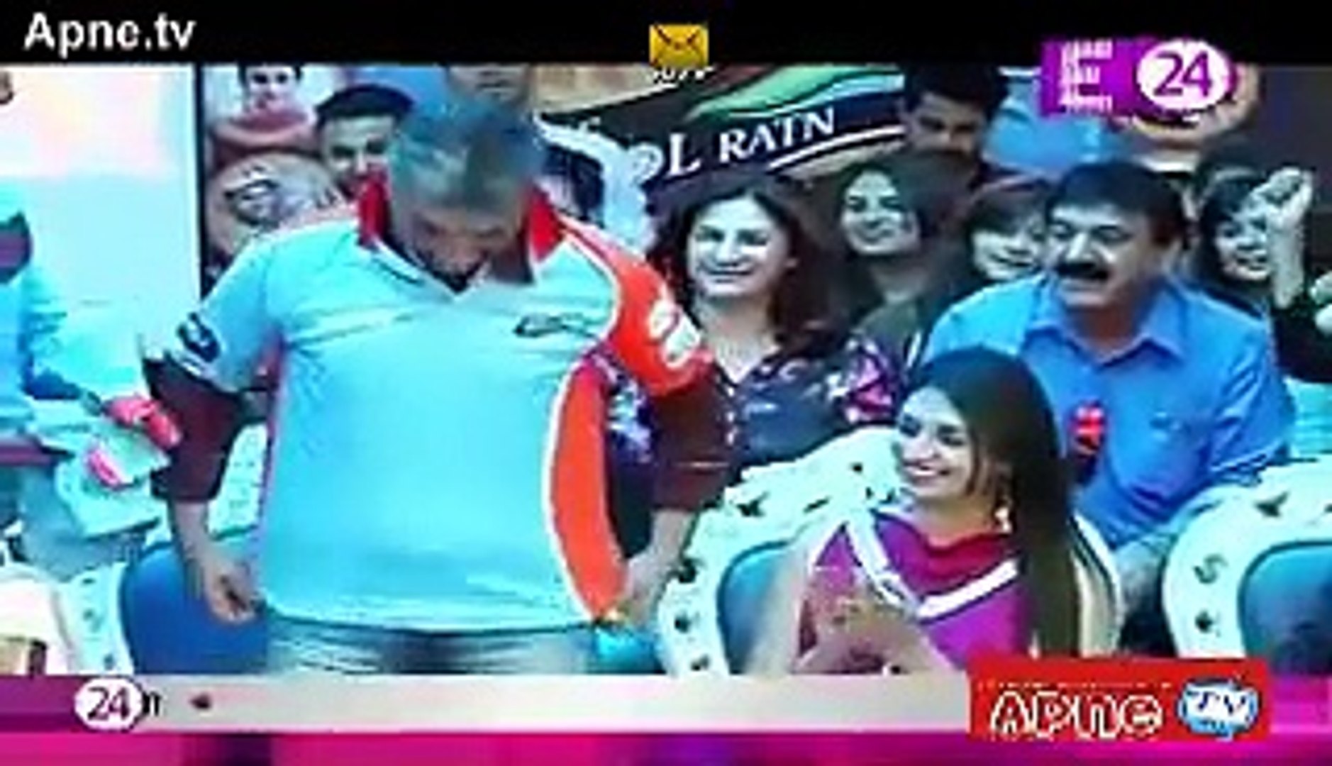 Yeh Hai Mohabbatein 21st January 2016 Divyanka ko Mila Big Suprise Set Mein apne.tv video Dailymotion