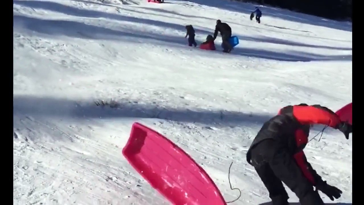 Compilation de descentes en luge